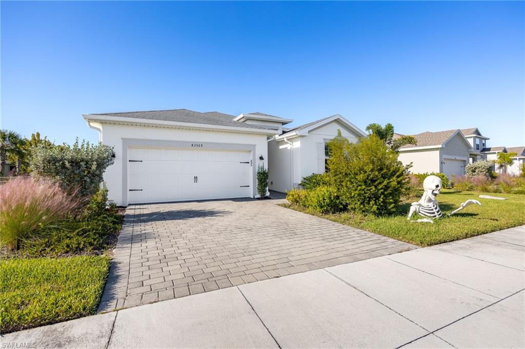 TRAILS EDGE - Residential