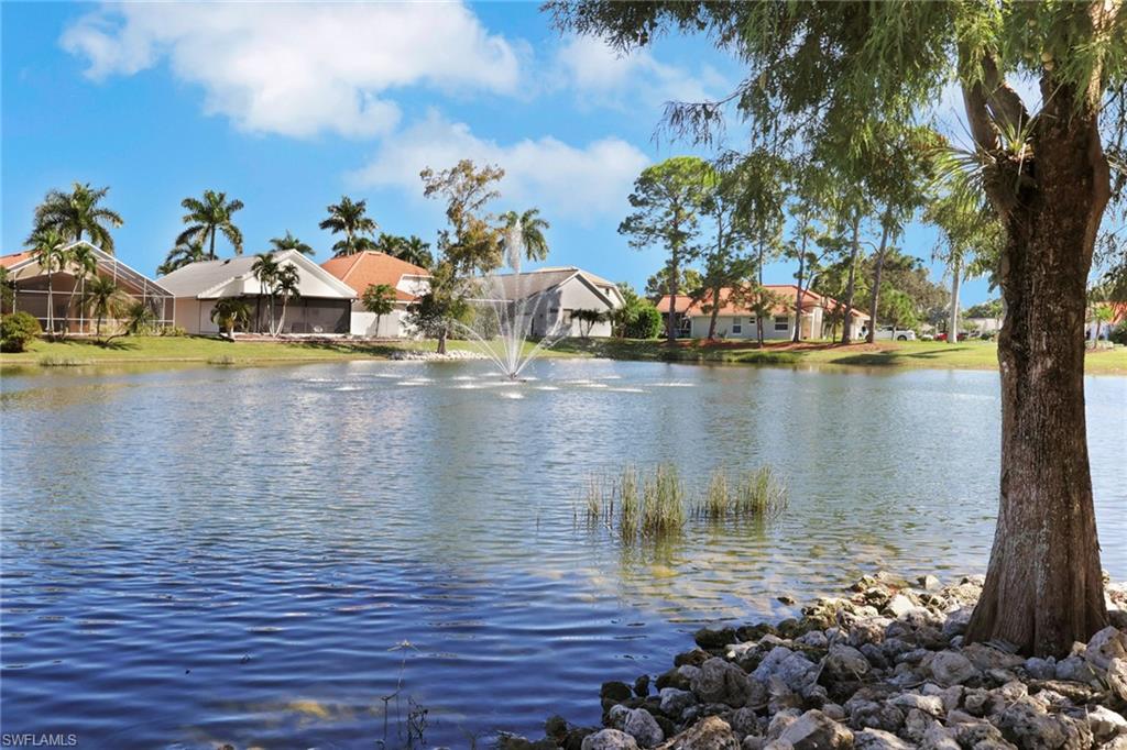 MOON LAKE - Residential