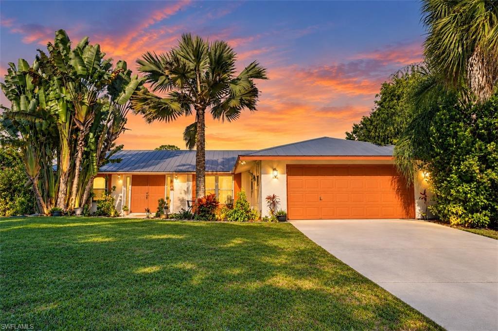 GOLDEN GATE ESTATES - Residential