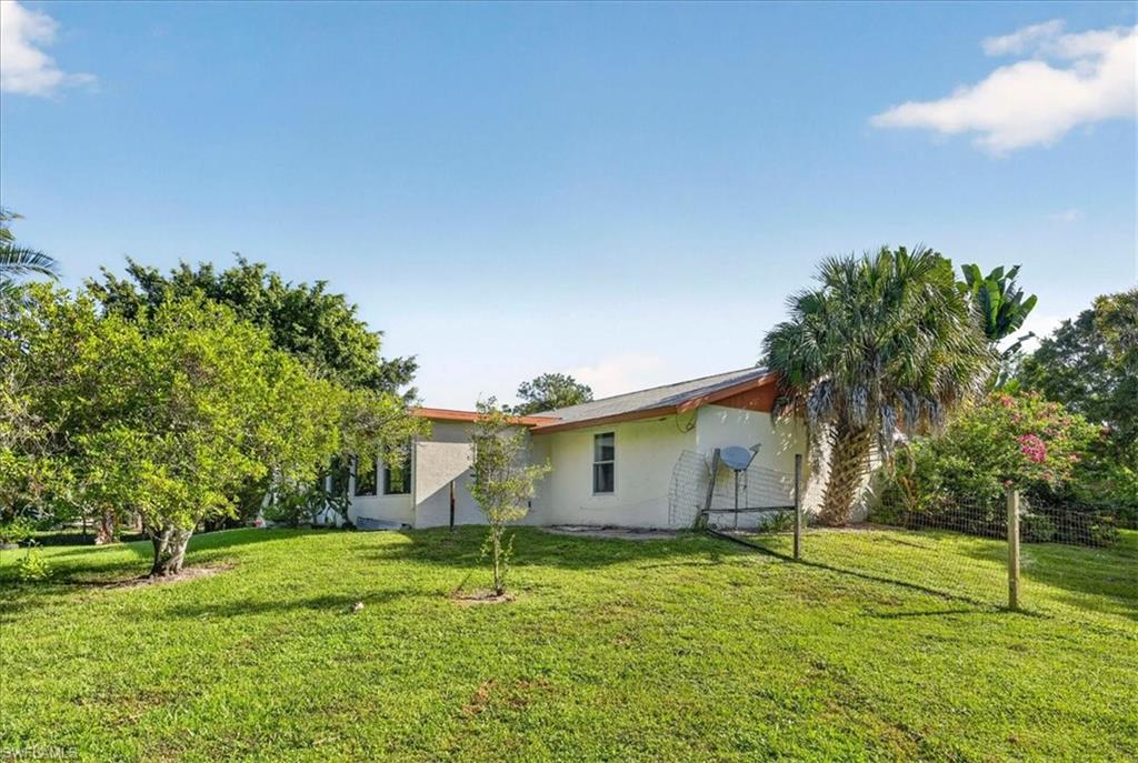 GOLDEN GATE ESTATES - Residential