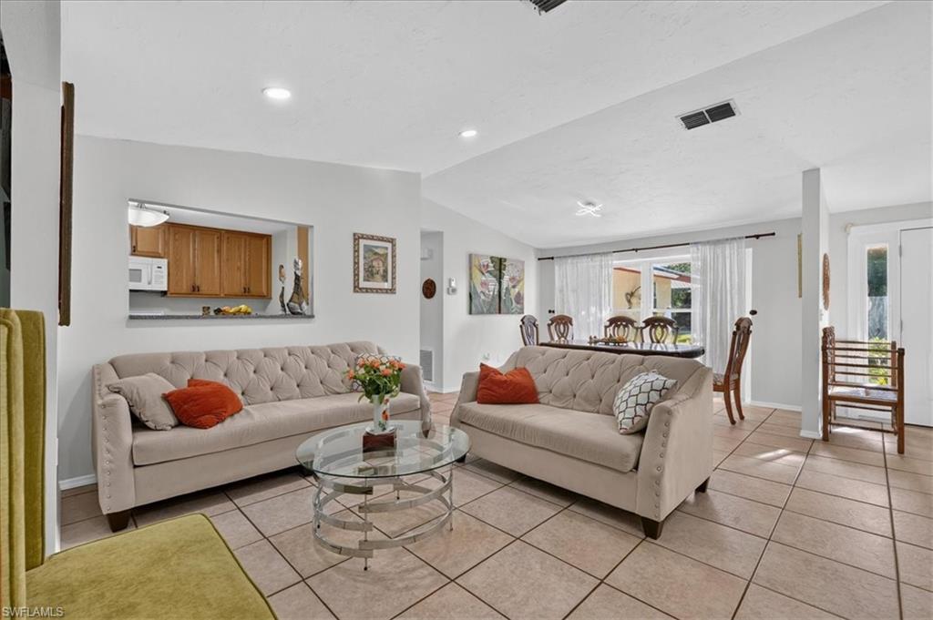 GOLDEN GATE ESTATES - Residential