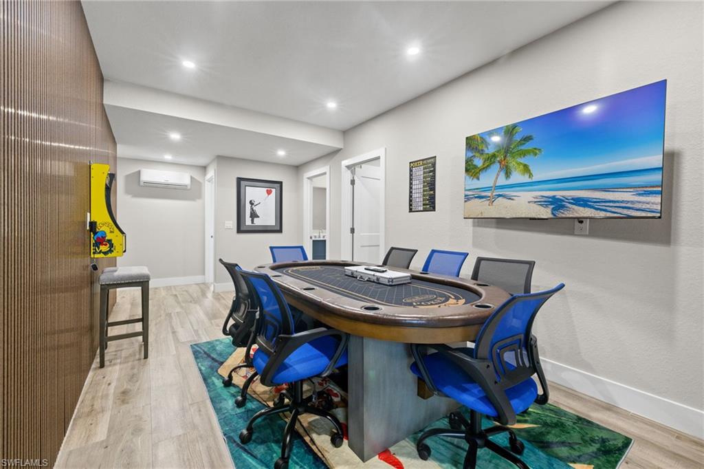 TIDEWATER ISLAND - Residential