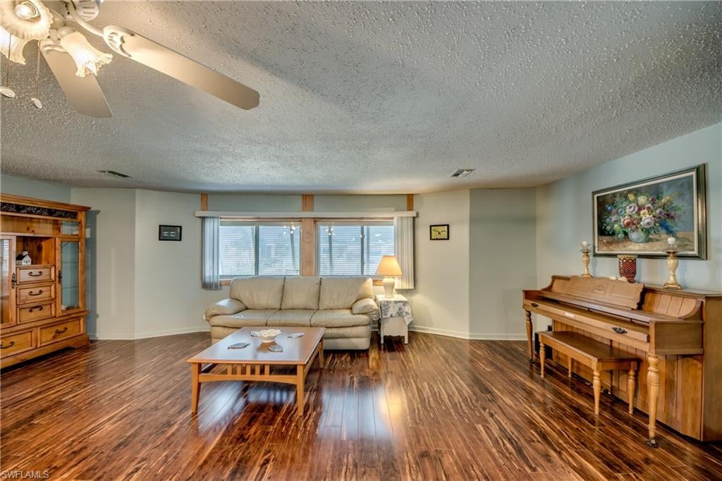 PINE ISLAND COVE - Residential