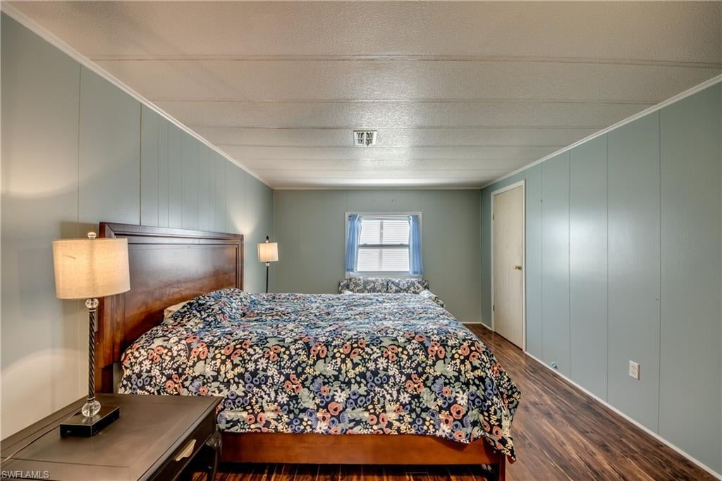 PINE ISLAND COVE - Residential