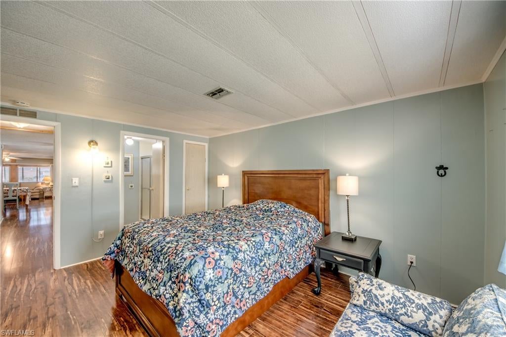 PINE ISLAND COVE - Residential
