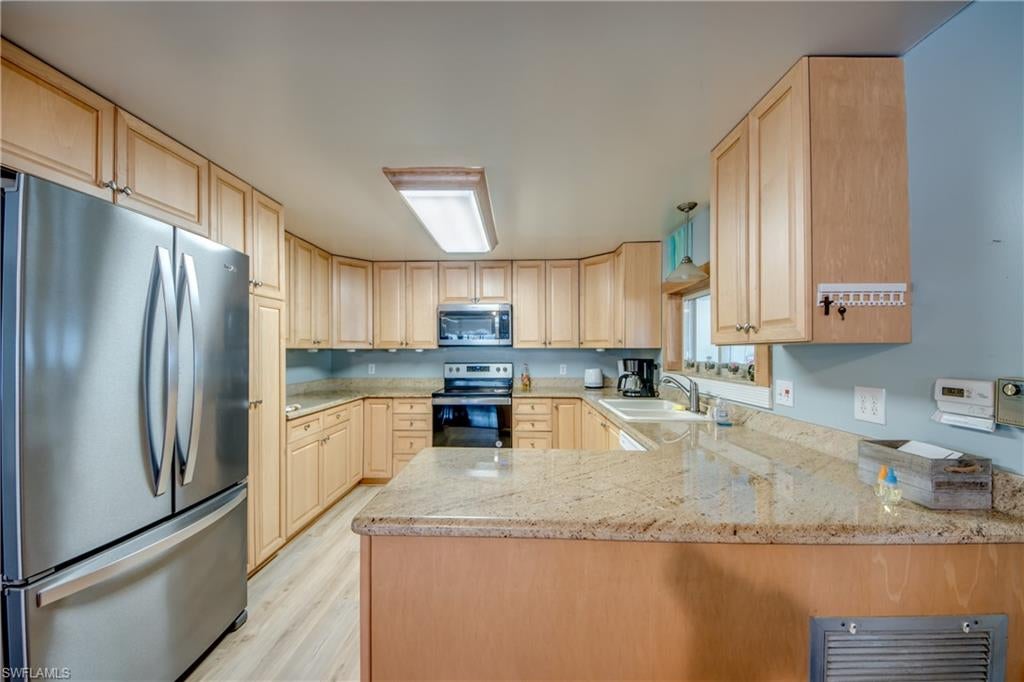 PINE ISLAND COVE - Residential