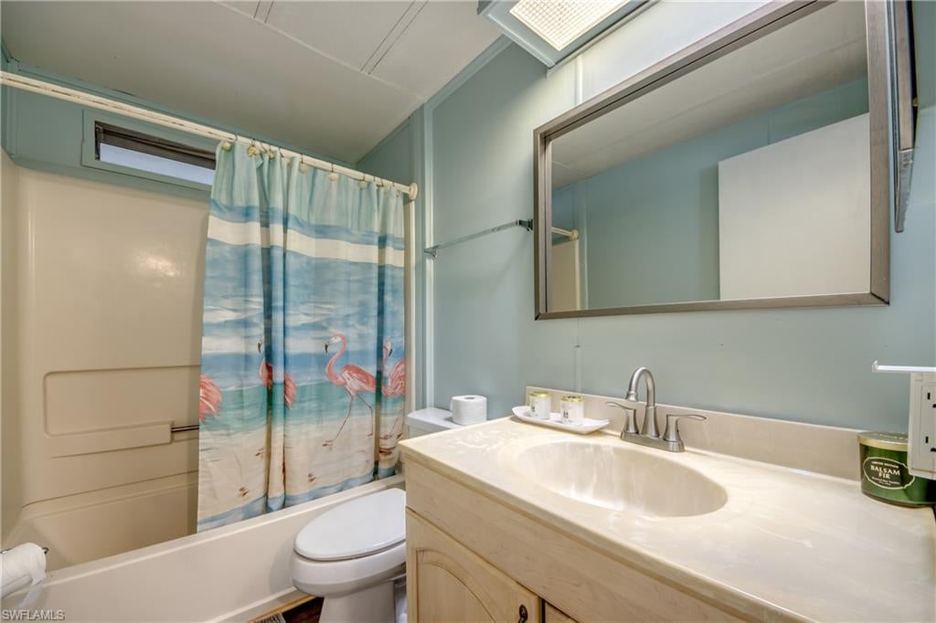 PINE ISLAND COVE - Residential