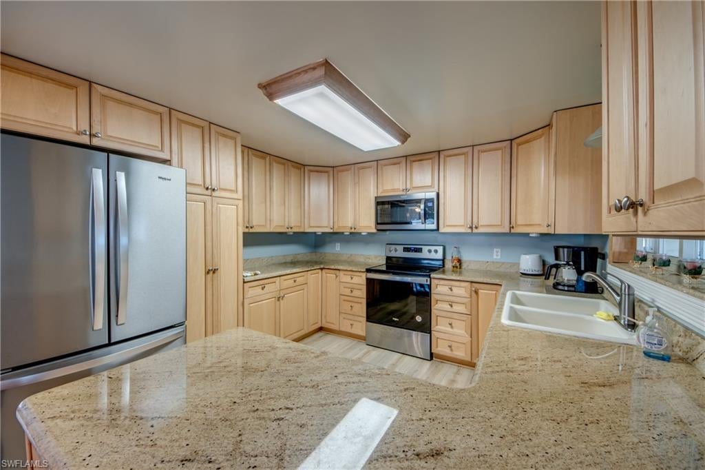 PINE ISLAND COVE - Residential