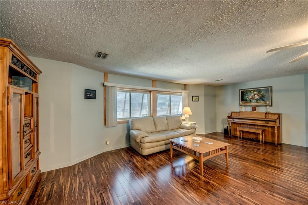 PINE ISLAND COVE - Residential