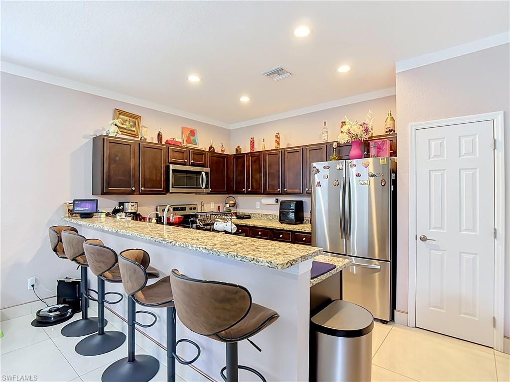 ARROWHEAD RESERVE - Residential