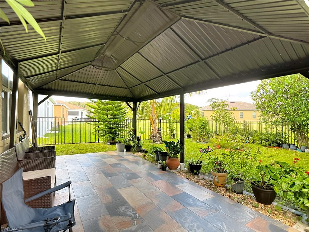 ARROWHEAD RESERVE - Residential