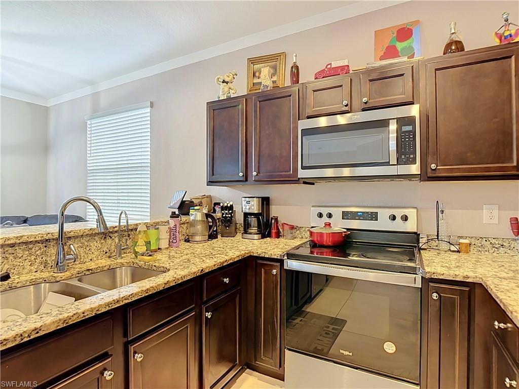 ARROWHEAD RESERVE - Residential