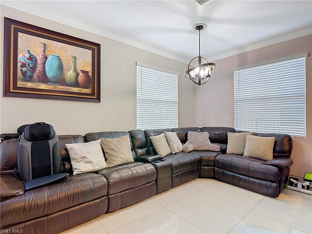 ARROWHEAD RESERVE - Residential