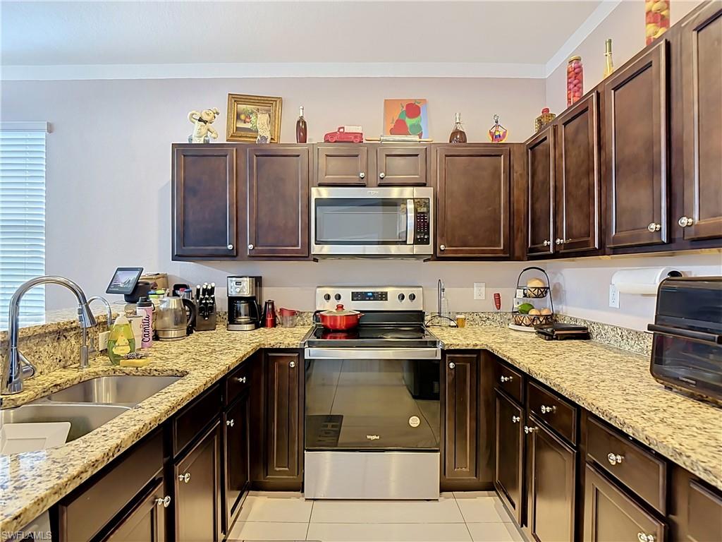 ARROWHEAD RESERVE - Residential