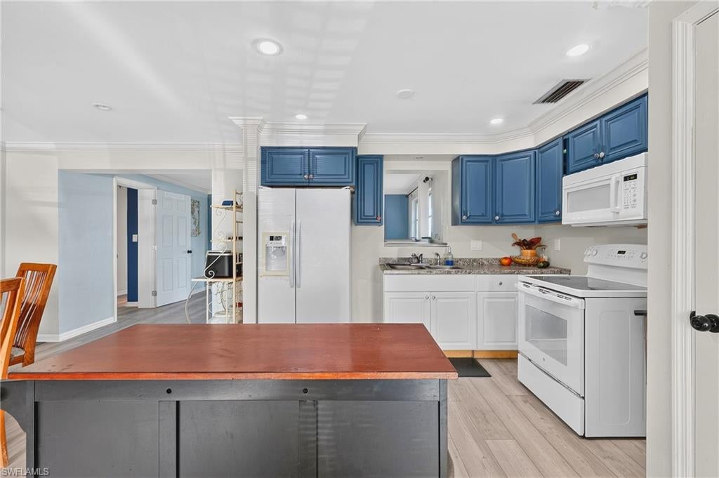 NORTH FORT MYERS - Residential
