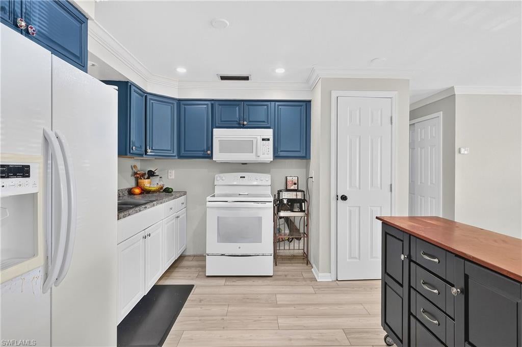 NORTH FORT MYERS - Residential