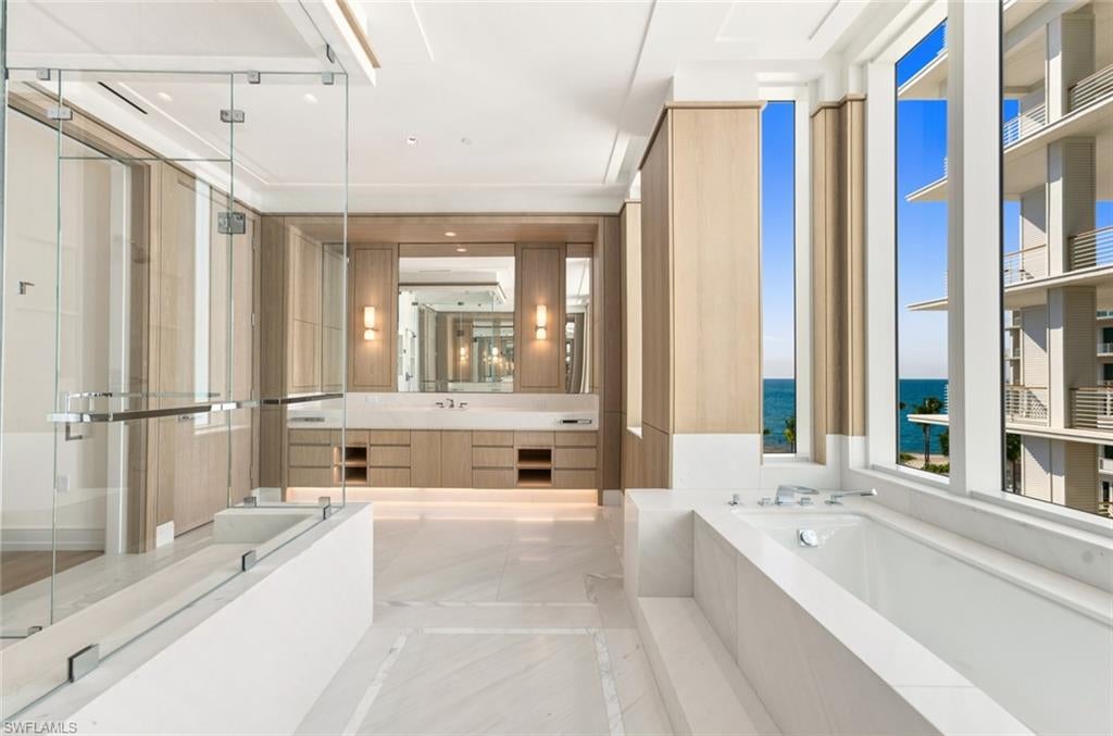 NAPLES BEACH CLUB BLDG A - Residential