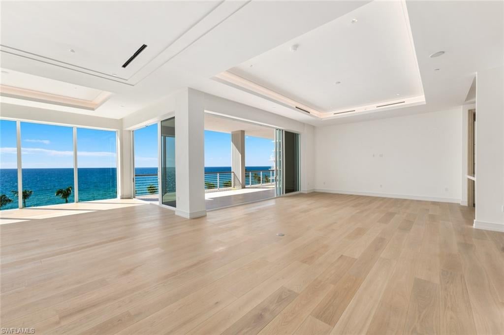 NAPLES BEACH CLUB BLDG A - Residential