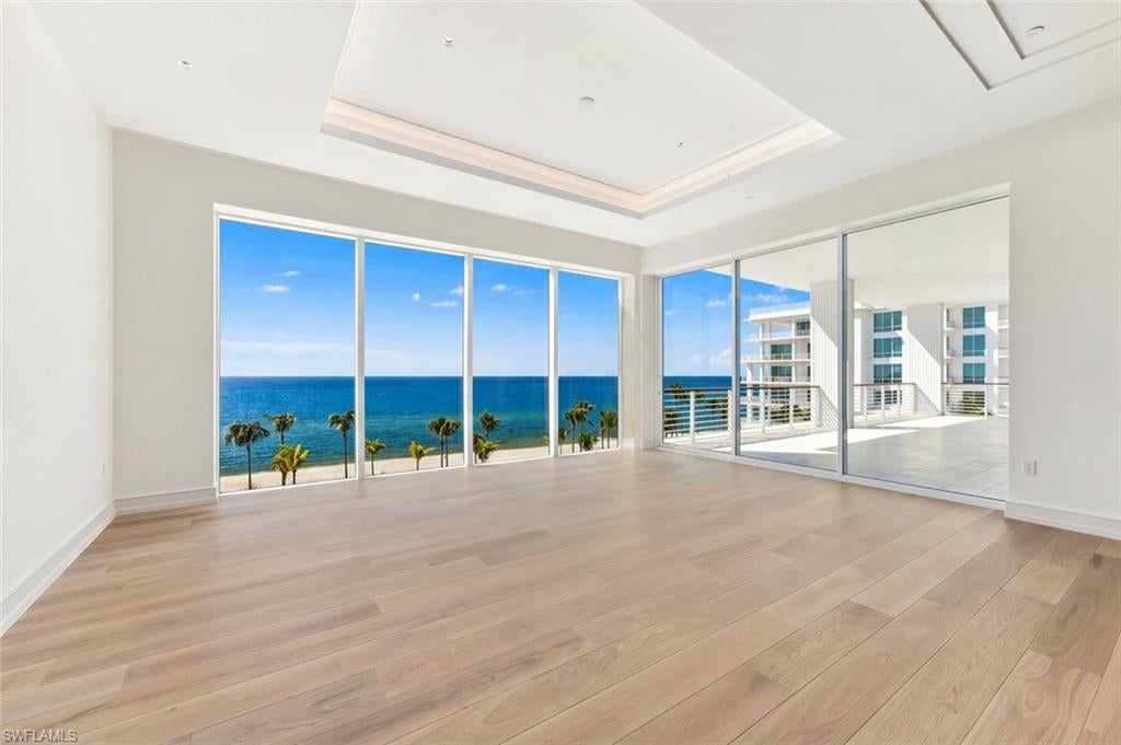 NAPLES BEACH CLUB BLDG A - Residential