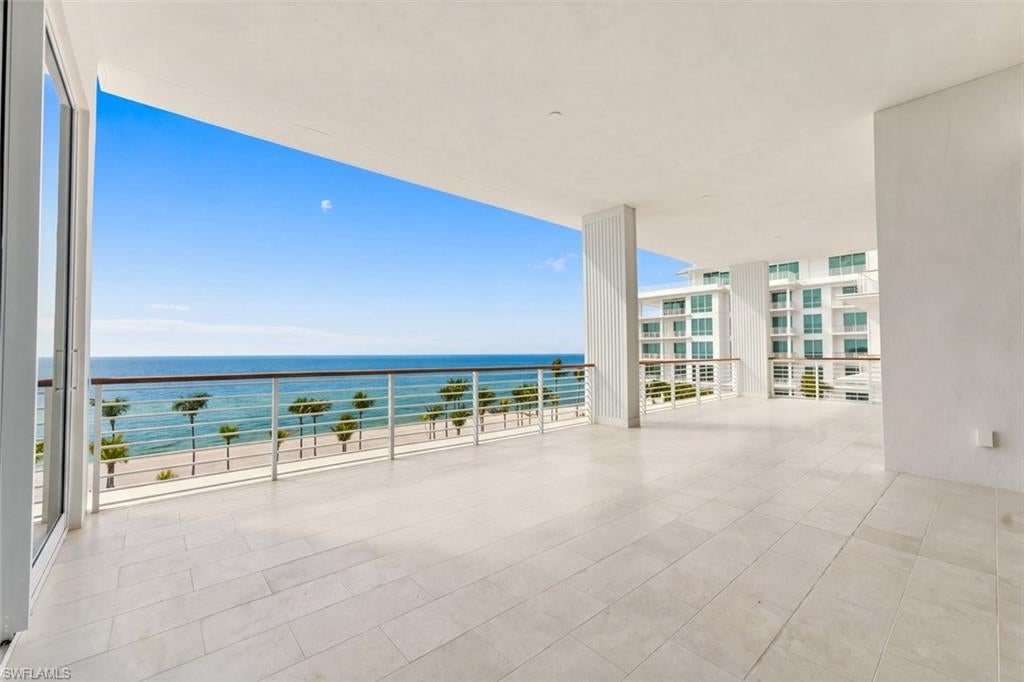 NAPLES BEACH CLUB BLDG A - Residential