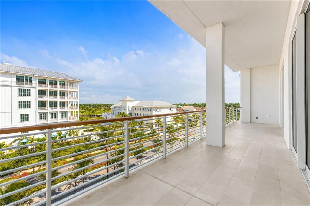 NAPLES BEACH CLUB BLDG A - Residential