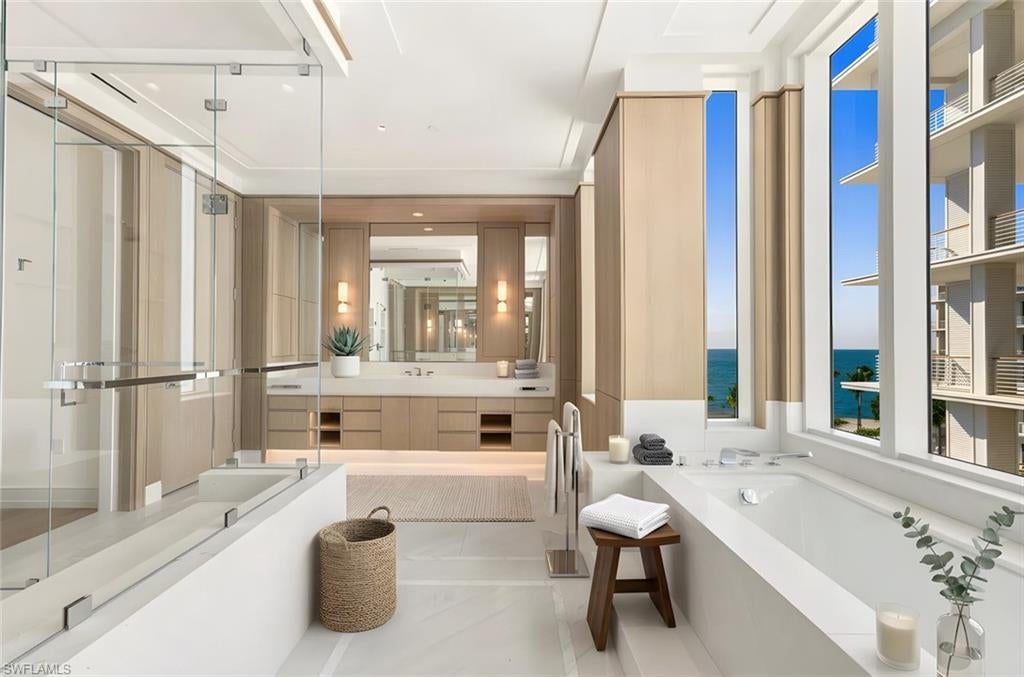 NAPLES BEACH CLUB BLDG A - Residential