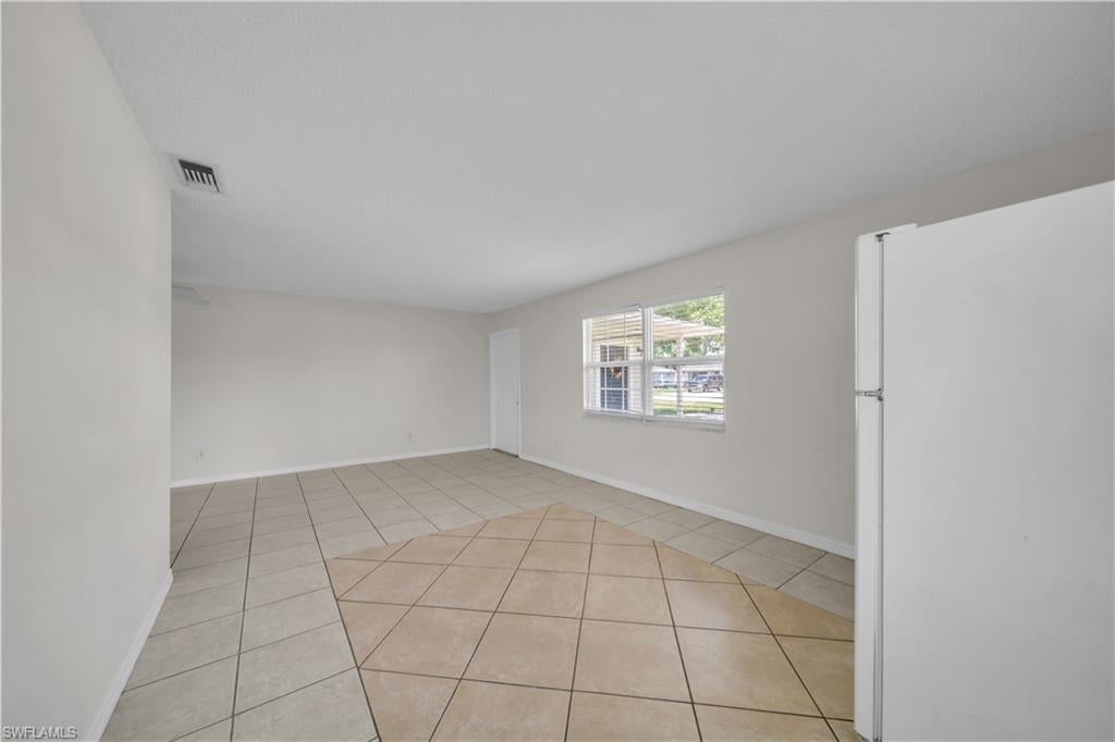 SAN CARLOS PARK - Residential Income