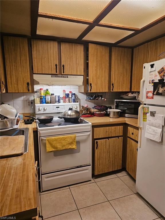 SAN CARLOS PARK - Residential Income
