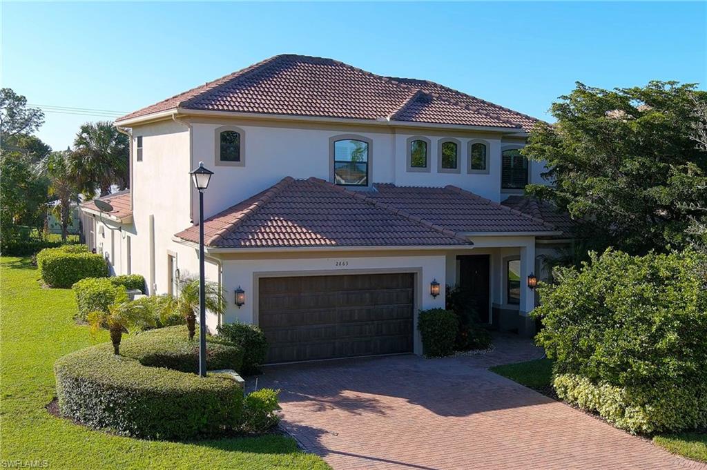 COCO LAKES - Residential