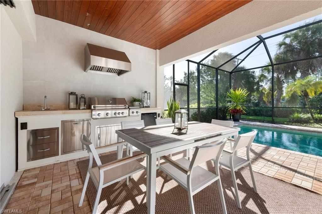 COCO LAKES - Residential