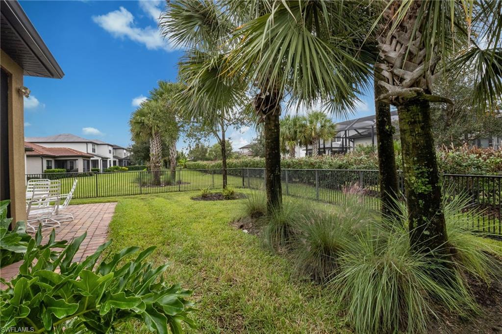 AVALON PARK - Residential