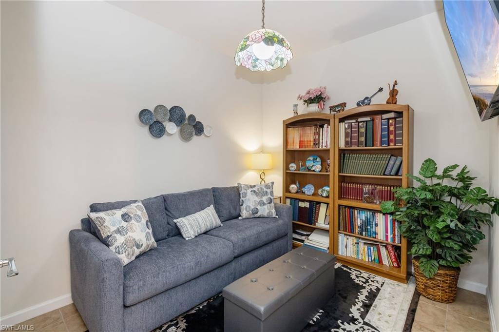 AVALON PARK - Residential