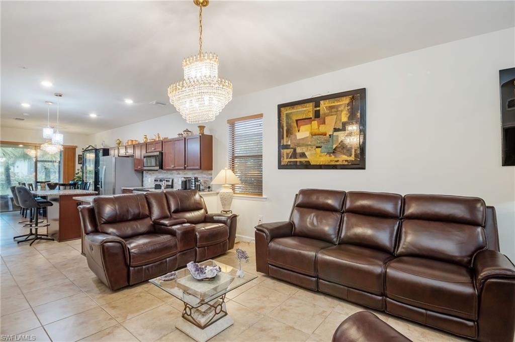 AVALON PARK - Residential