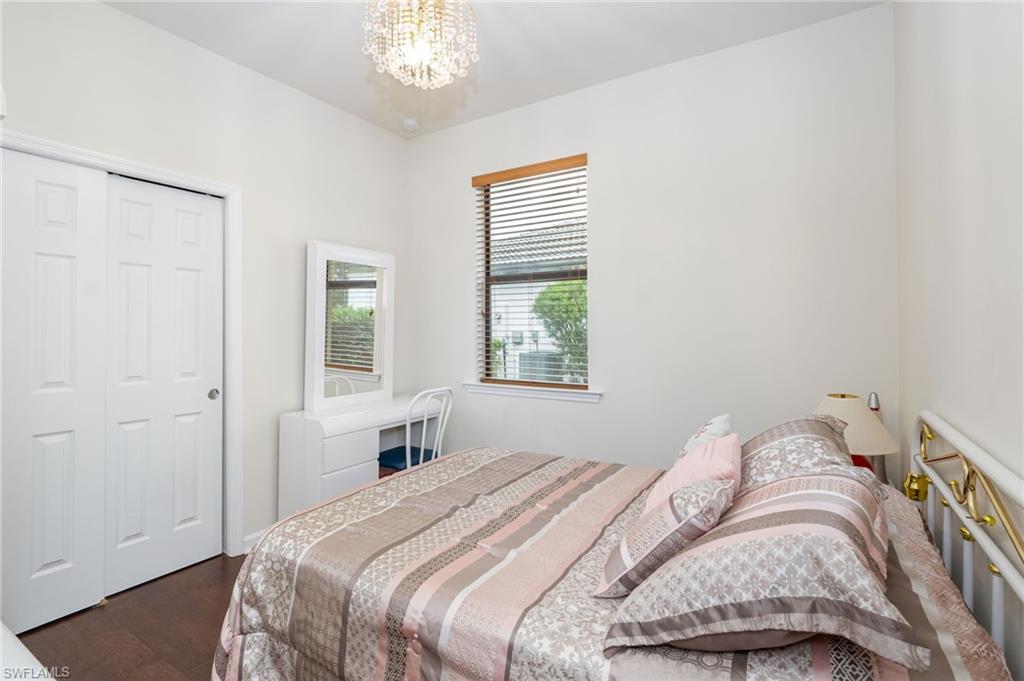 AVALON PARK - Residential