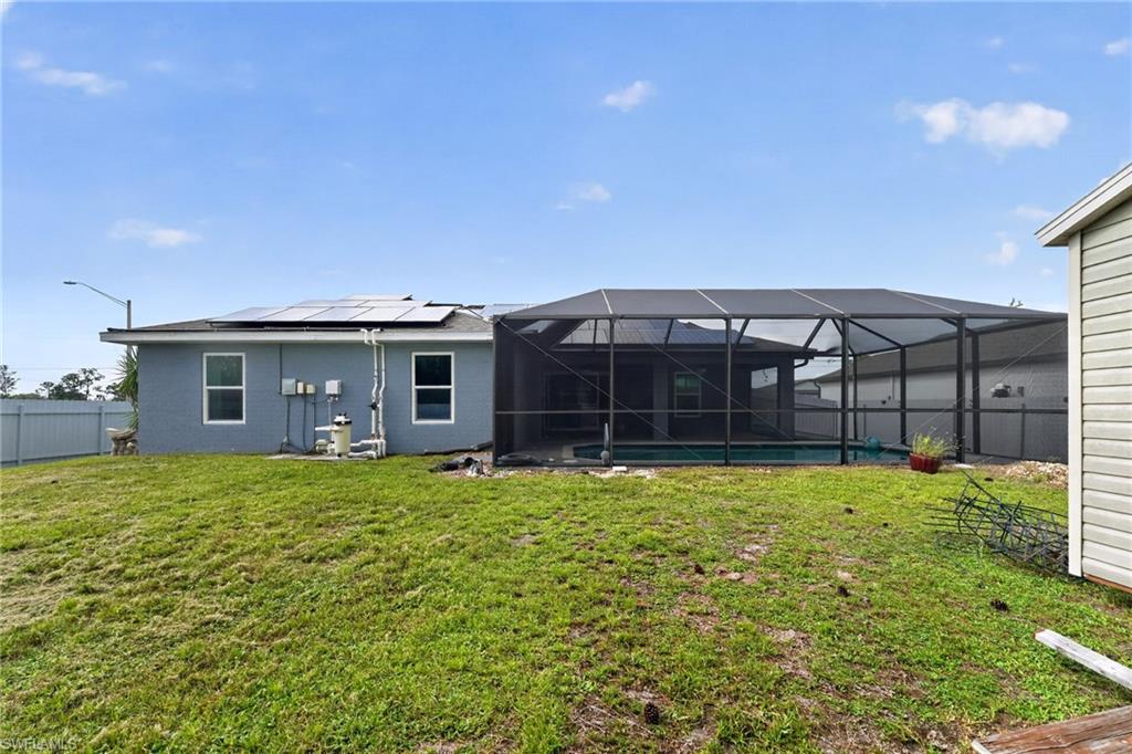 CAPE CORAL - Residential
