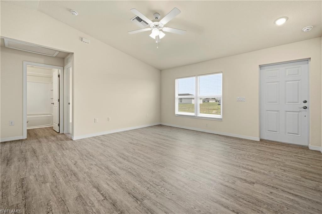 PORT LABELLE - Residential Lease