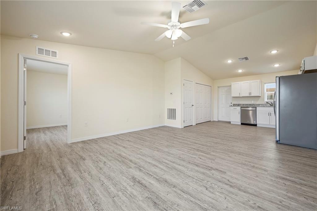 PORT LABELLE - Residential Lease