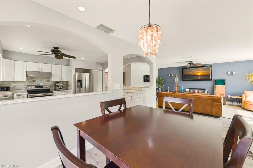 NAPLES PARK - Residential