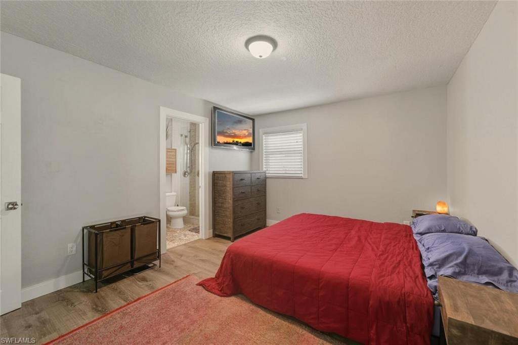 NAPLES PARK - Residential