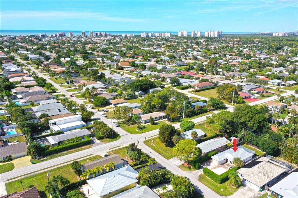 NAPLES PARK - Residential