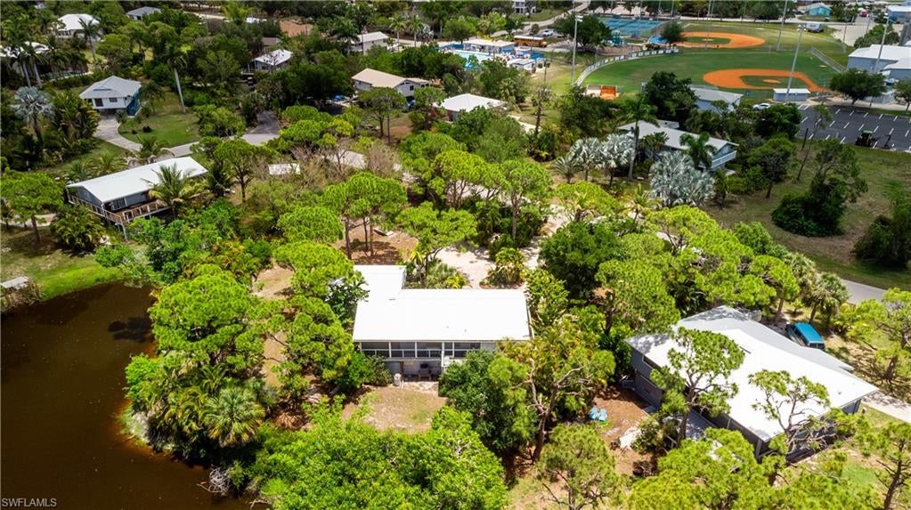 NESTING OF PINE ISLAND - Residential