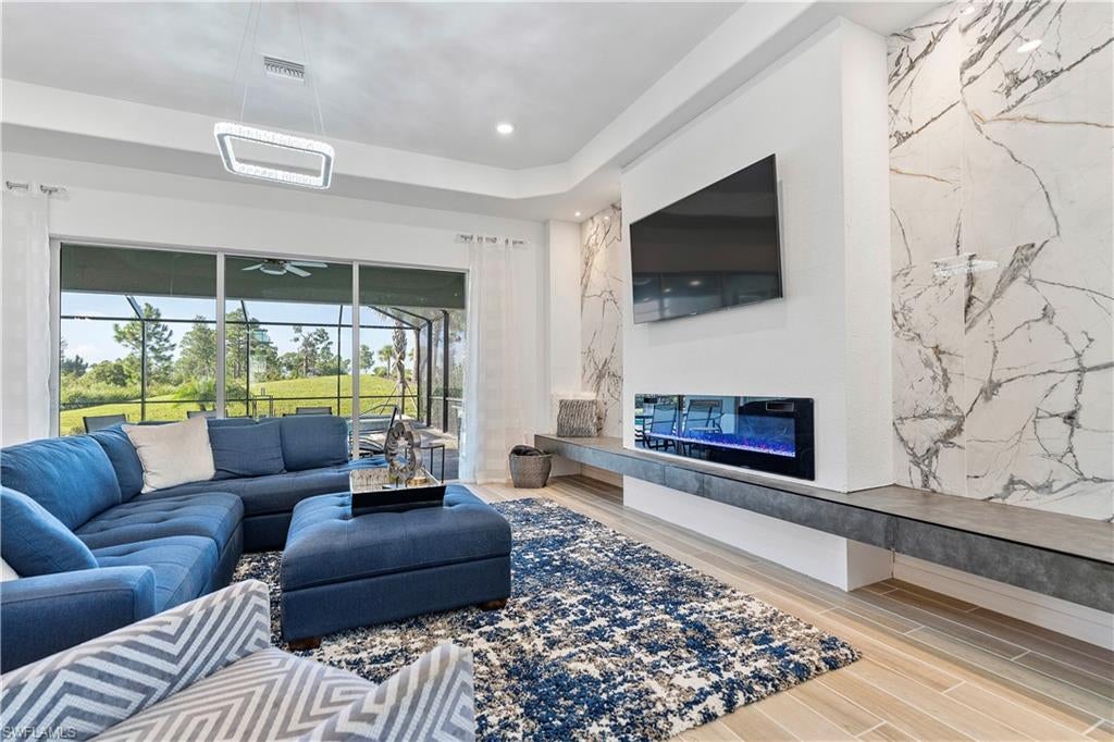 BABCOCK NATIONAL - Residential Lease