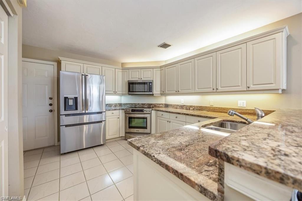 EAGLE CREEK - Residential