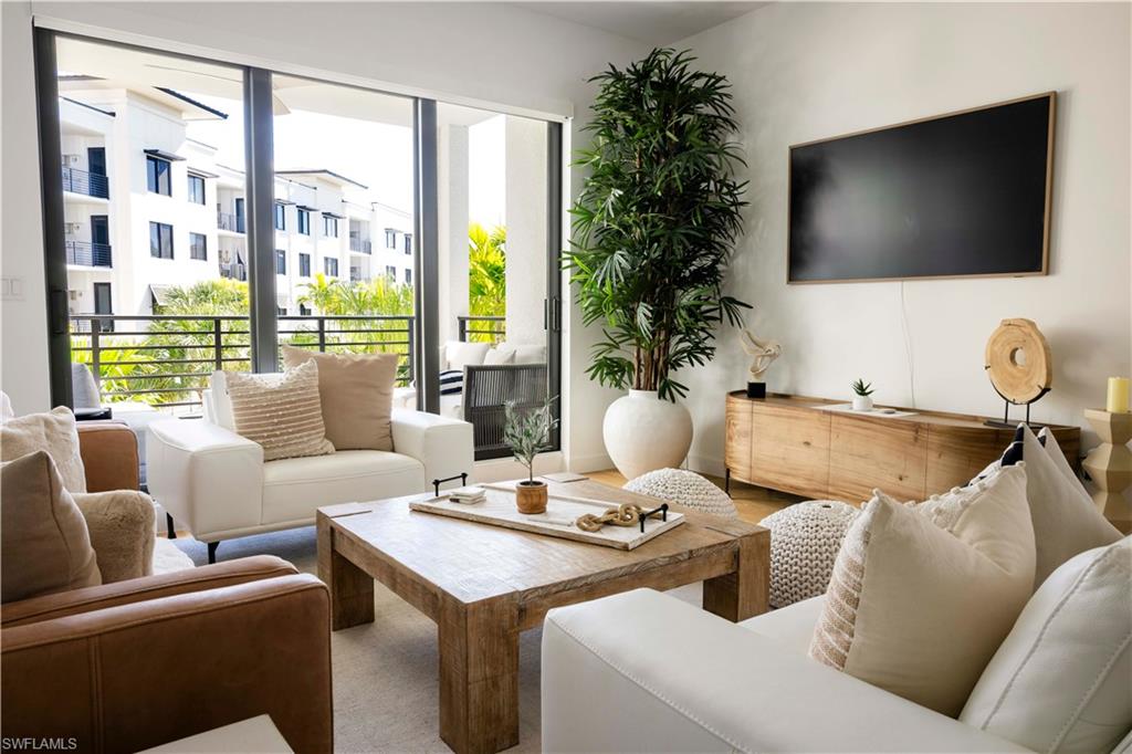 ELEVEN ELEVEN CENTRAL - Residential Lease