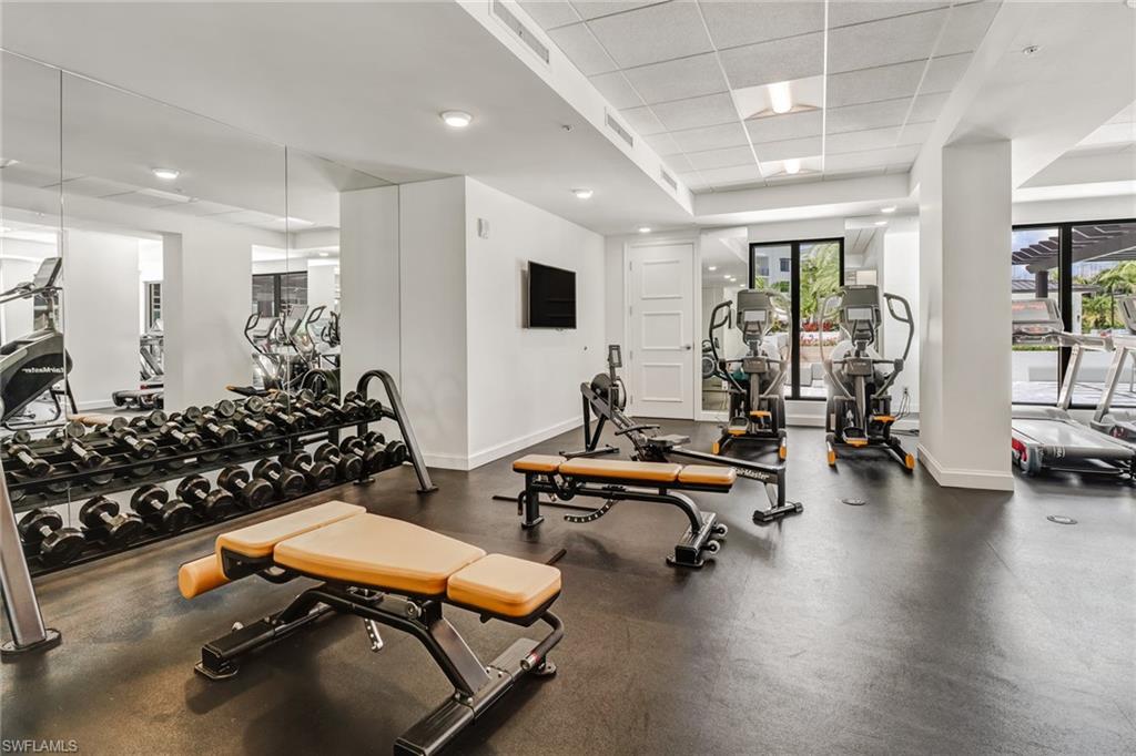 ELEVEN ELEVEN CENTRAL - Residential Lease