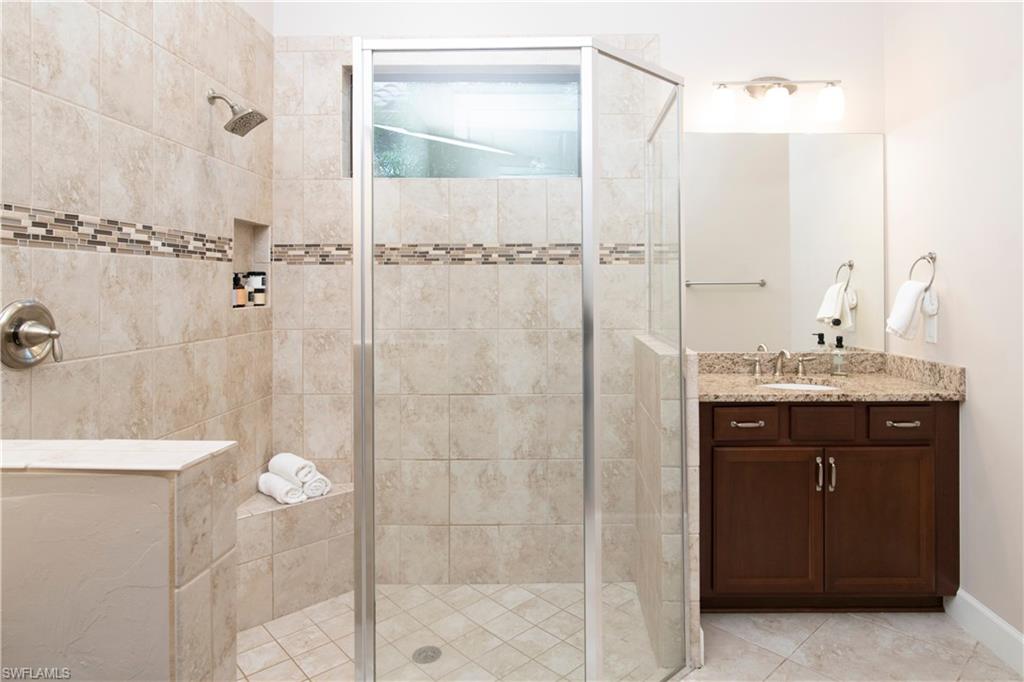 PEBBLE POINTE - Residential
