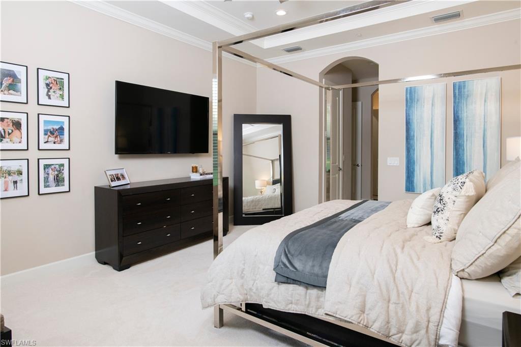 PEBBLE POINTE - Residential