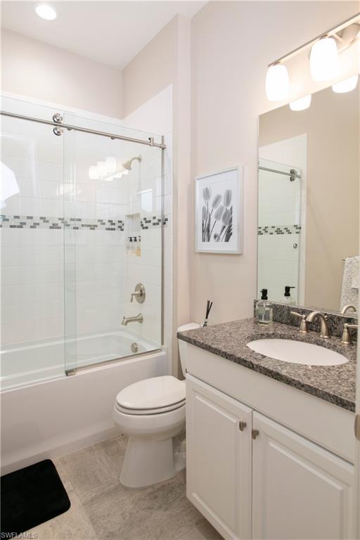 PEBBLE POINTE - Residential