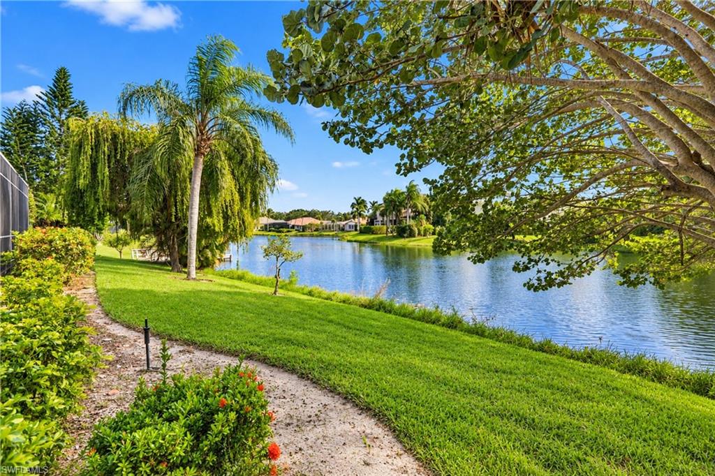 LONGSHORE LAKE - Residential
