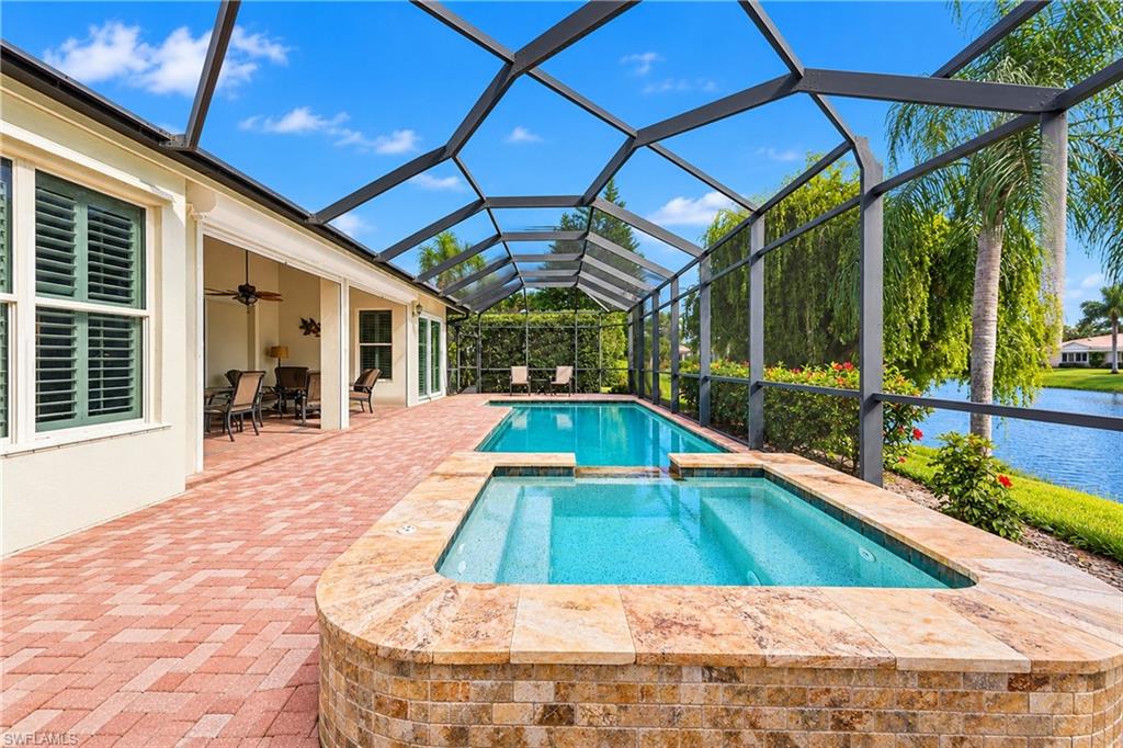 LONGSHORE LAKE - Residential